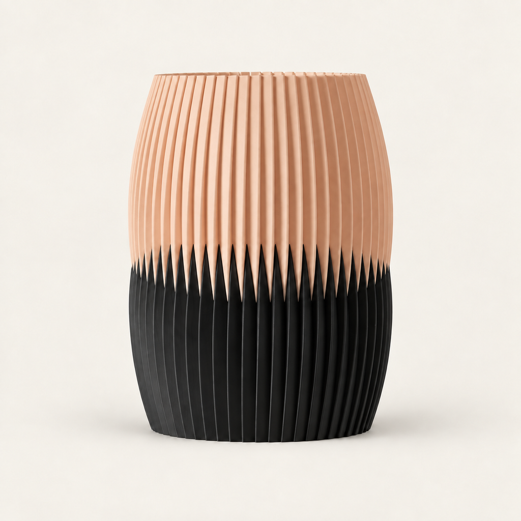 Novimea — Apricot / Schwarz. Farbvisualisierung nach Originaldesign; Lieferumfang laut Produktbeschreibung.